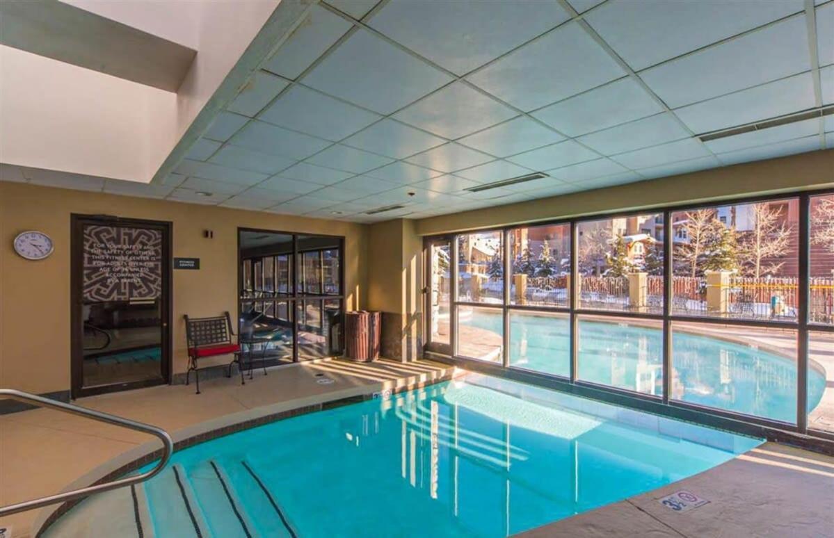 Studio 518 At Perfect Location With Pool And Hot Tub 克雷斯特德比特 外观 照片
